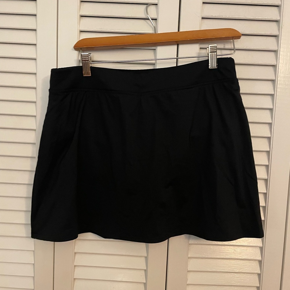Lands' End Black swim skirt